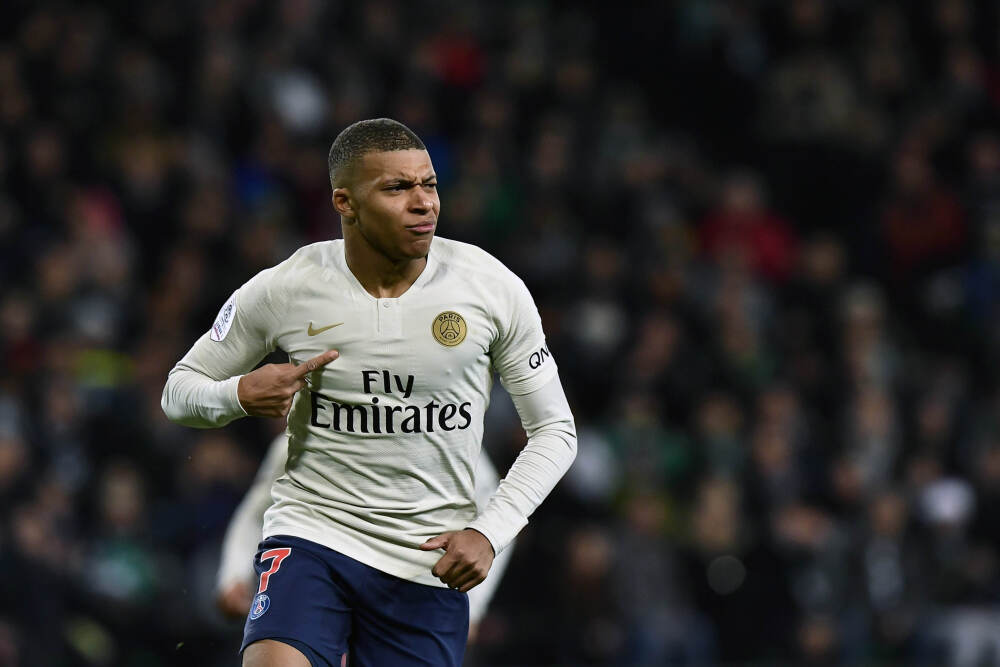 《西游记》中谁的眼睛法力最强？火眼金睛最末，第一无人能及